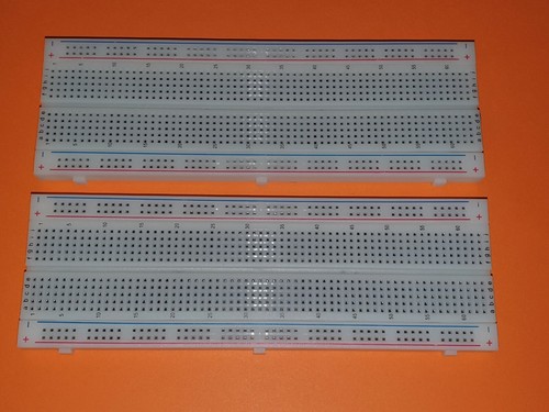 Breadboard con 830 contatti - 2x,